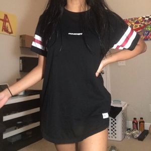 🟣2 for $15| cotton on black tee